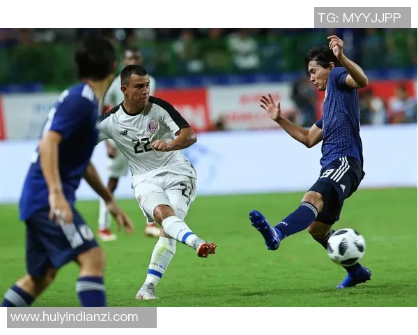 足球明星赛聚焦吉格斯与菲戈的传奇对决展现足球魅力与友谊精神